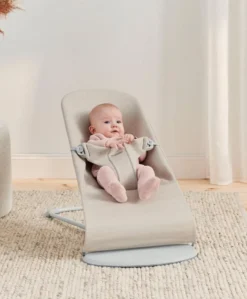 BabyBjörn Baby Bouncer and Toy Bar – Light Beige