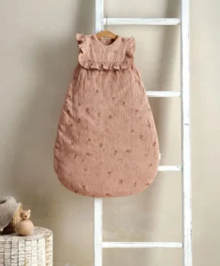 Bedding Bundle (4 Pieces) - Welcome to the World Wildflower