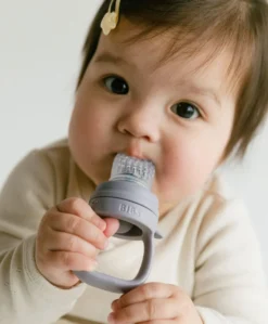BIBS Baby Feeder Ivory