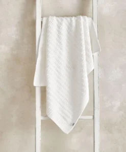 Chenille Blanket - White Stripe