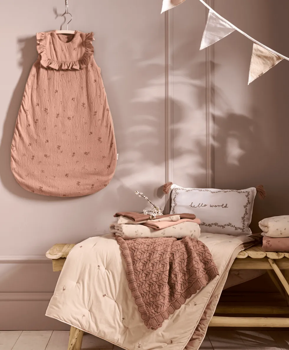 Dreampod Sleep Bag 0-6 Months (2.5 Tog) - Welcome to the World Wildflower