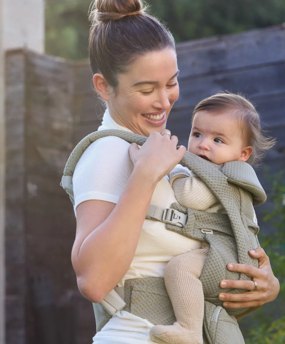 Ergobaby Omni Deluxe Mesh Baby Carrier - Olive