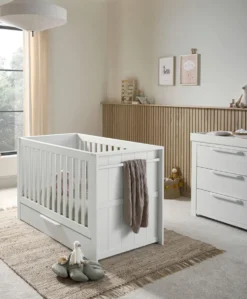 Franklin Nursery Bundle with Lua Bedside Crib (6 Piece) – White Wash