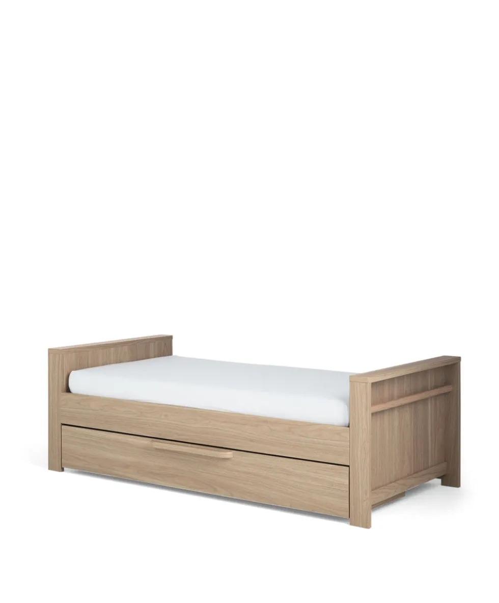 Franklin 2 Piece Cotbed Set with Dresser Changer - Oak