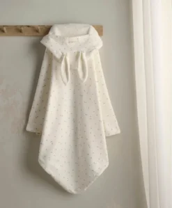Hooded Towel - White - Welcome to the World Seedling
