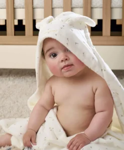 Hooded Towel - White - Welcome to the World Seedling