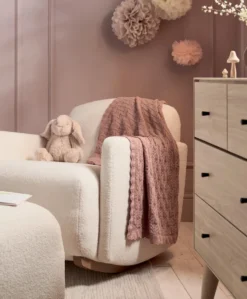 Knitted Blanket - Welcome to the World Wildflower