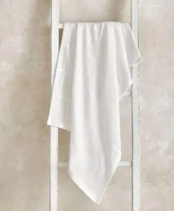 Large Cellular Blanket - White