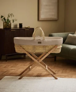 Little Green Sheep Muslin Moses Basket & Mattress - Truffle