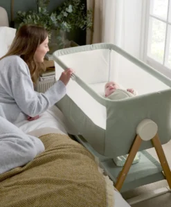 Lua Bedside Crib - Sage