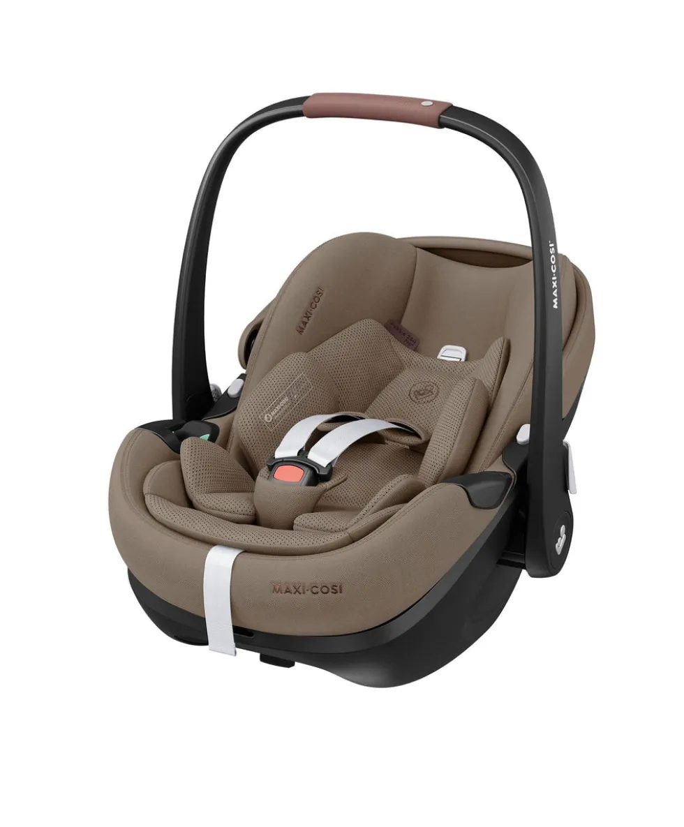 Maxi-Cosi Pebble 360 Pro² Car Seat & Base Bundle - Twillic Truffle
