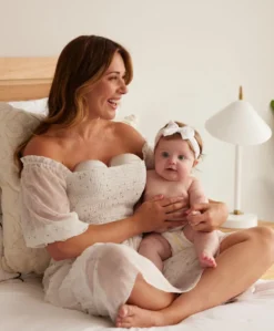 Momcozy Double M5 Wearable Electric Breast Pump - Maroon