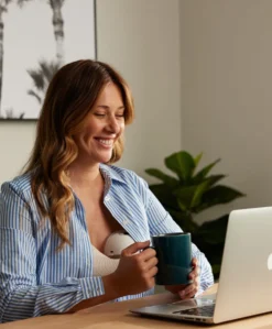Momcozy M5 Wearable Electric Breast Pump - Maroon