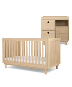 Oska 2 Piece Cotbed Set with Dresser Changer - Oak