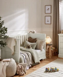 Oxford Cotbed & Essential Airflow Pocket Spring Mattress Bunlde - Off-White