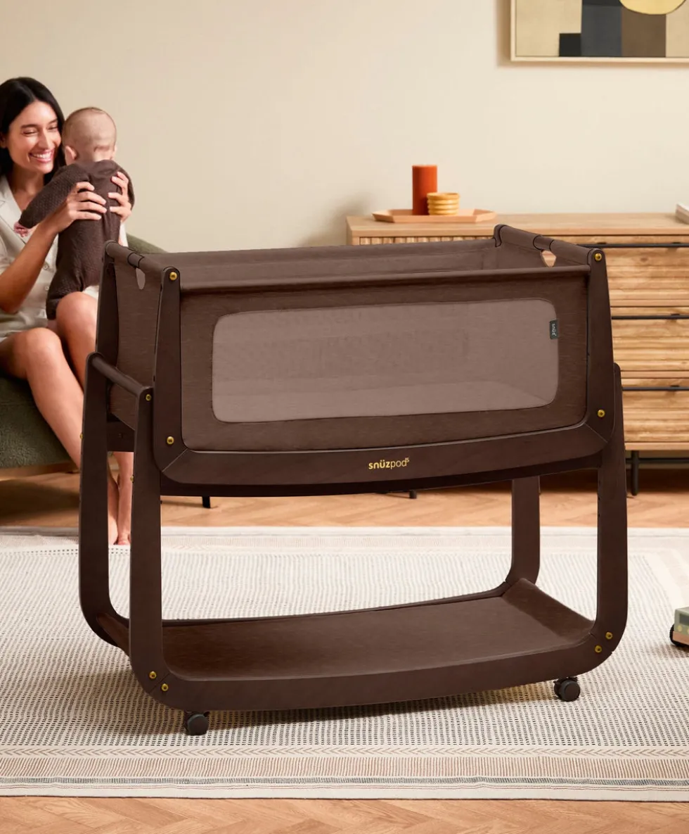 SnuzPod 5 Bedside Crib - Chocolate