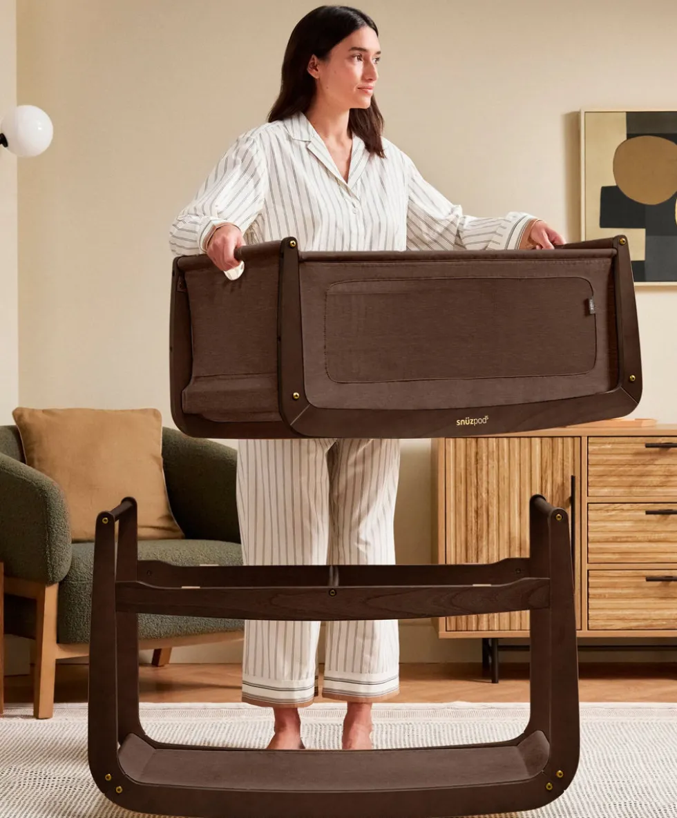 SnuzPod 5 Bedside Crib - Chocolate