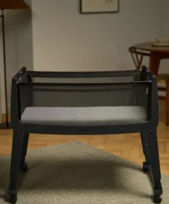 SnuzPod Studio Bedside Crib - Brooklyn