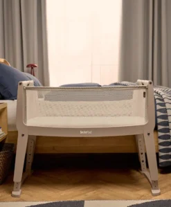 SnuzPod Studio Bedside Crib – Mocha