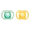 Tommee Tippee Ultra-light StayPut Night Glow Soother 0-6m (2 Pack)