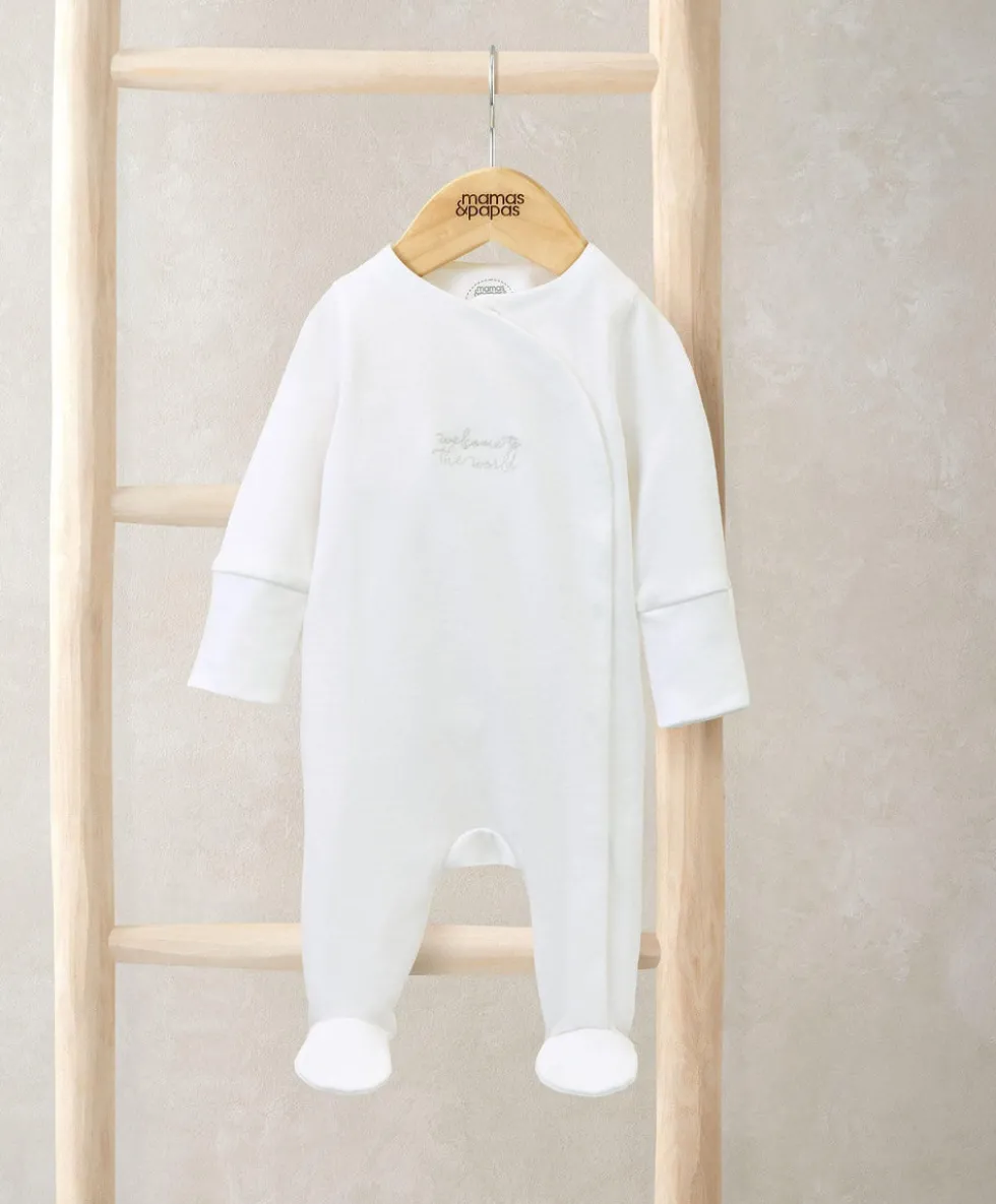 Welcome to the World All In One - White