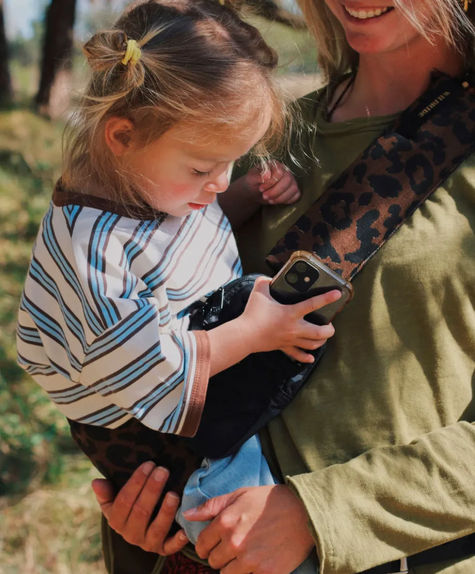 Wildride Toddler Carrier with Free Bag - Leopard